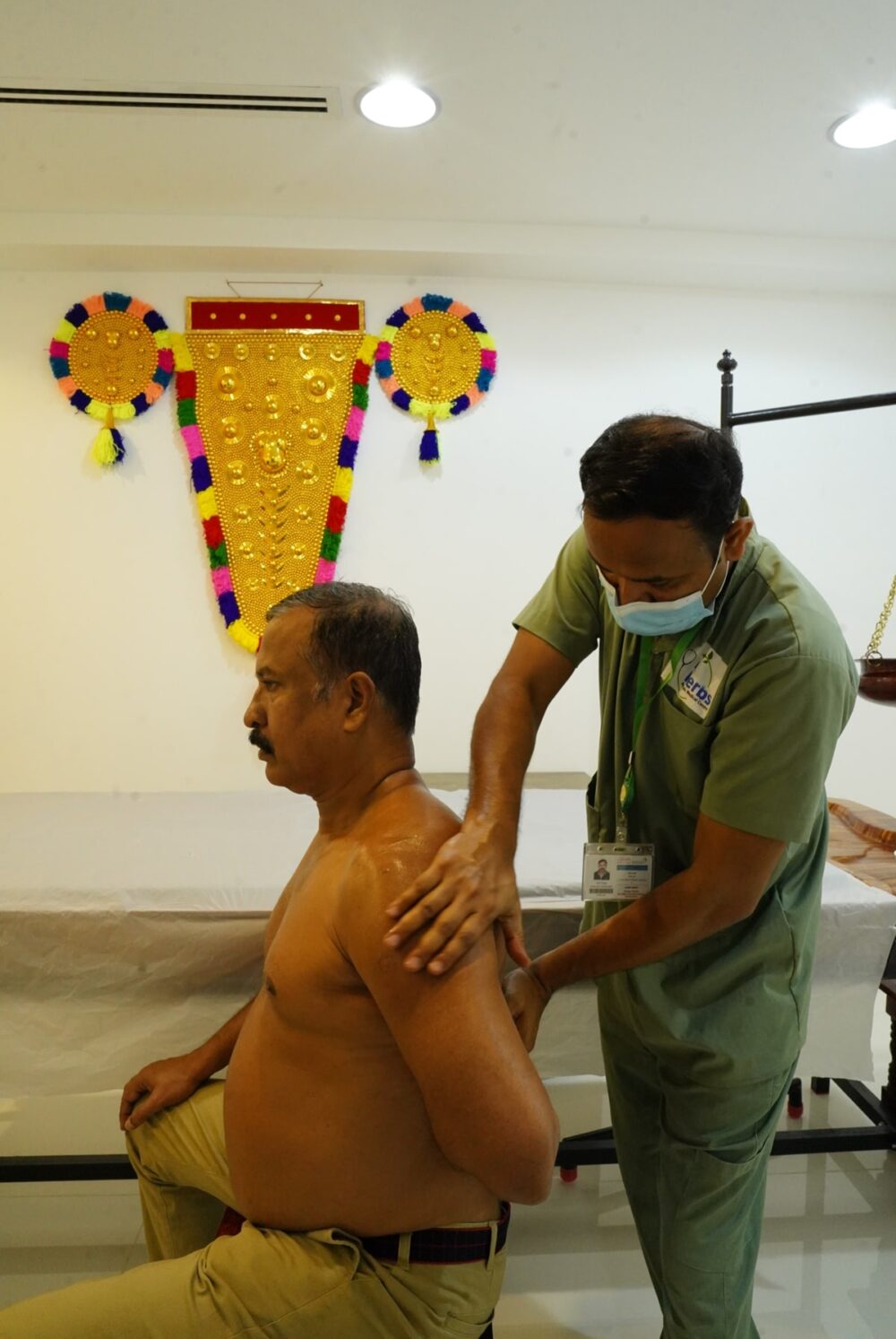 stiff neck treatment